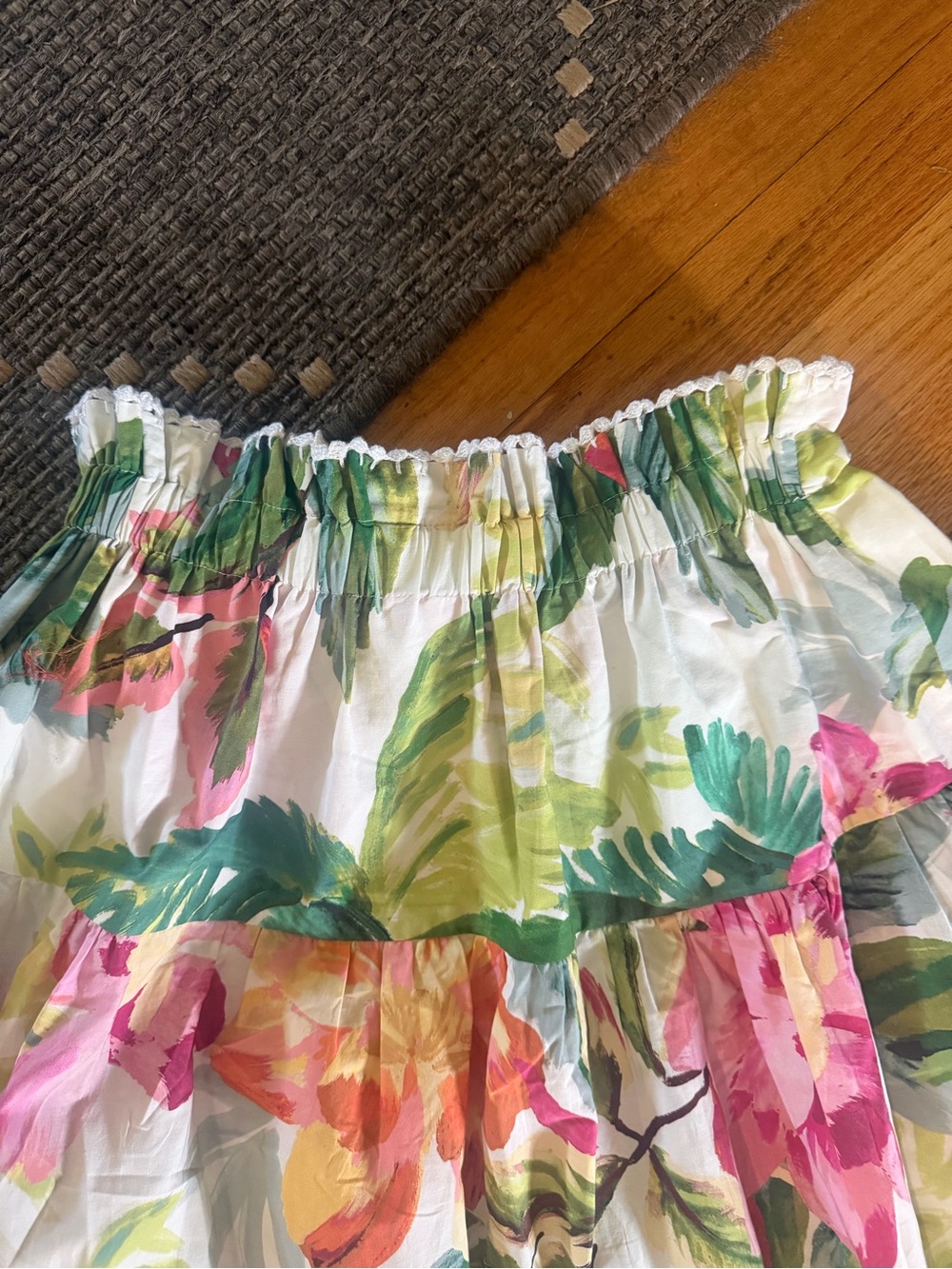 NWOT! FARM Rio bohemian Painted Flowers Off-White Maxi Skirt - Picture 9 of 10